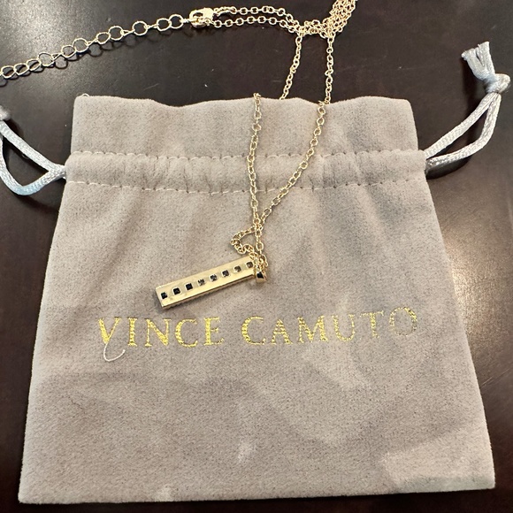 Vince Camuto Necklace- BNWT- So Beautiful! - Picture 2 of 4